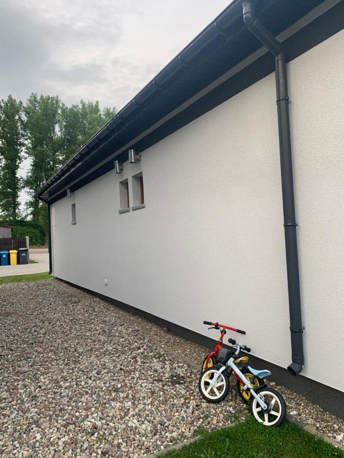 48C Domki Letniskowe I Apartament Pobierowo Esterno foto